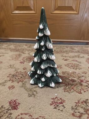 VTG Homemade Ceramic Snowy Pine Pine Tree HOLLAND MOLD 8”